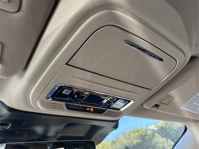 New 2026 Lincoln Corsair Reserve image 30