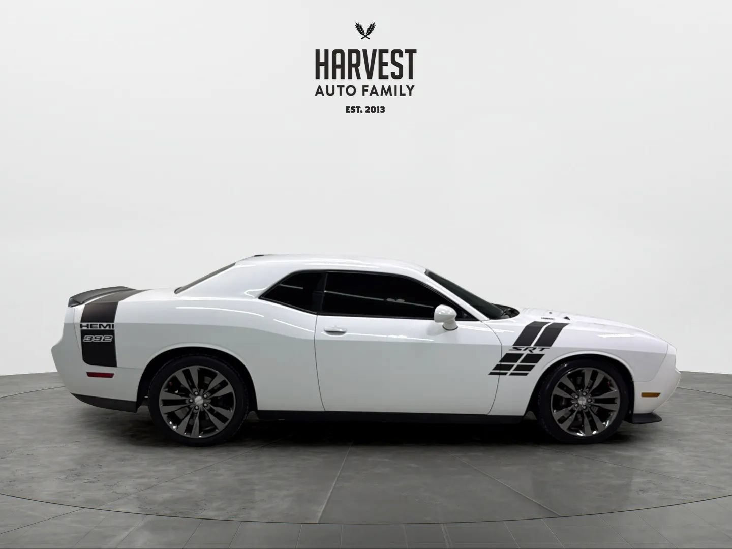 Used 2014 Dodge Challenger SRT8 Core RWD image 8