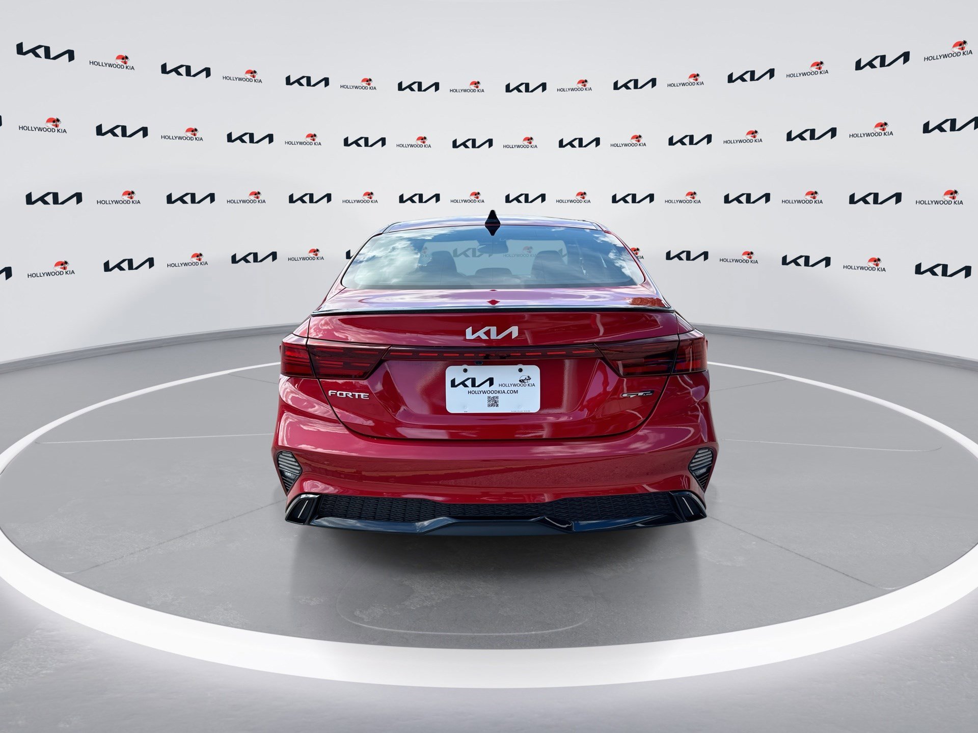 Used 2024 Kia Forte GT-Line w/ GT-Line Premium Package image 7