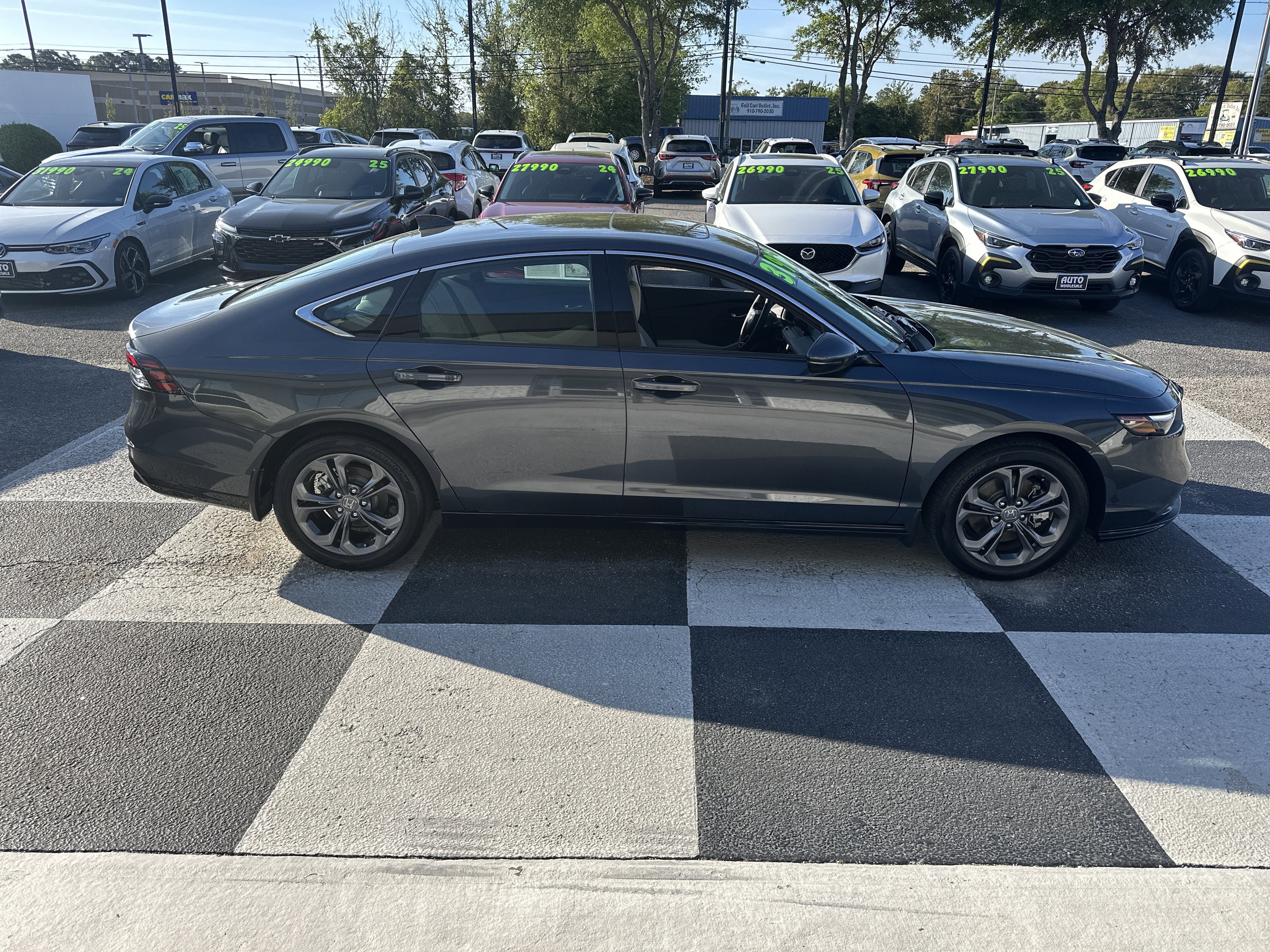 Used 2025 Honda Accord EX-L image 6