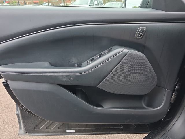 Used 2021 Ford Mustang Mach-E Select image 17