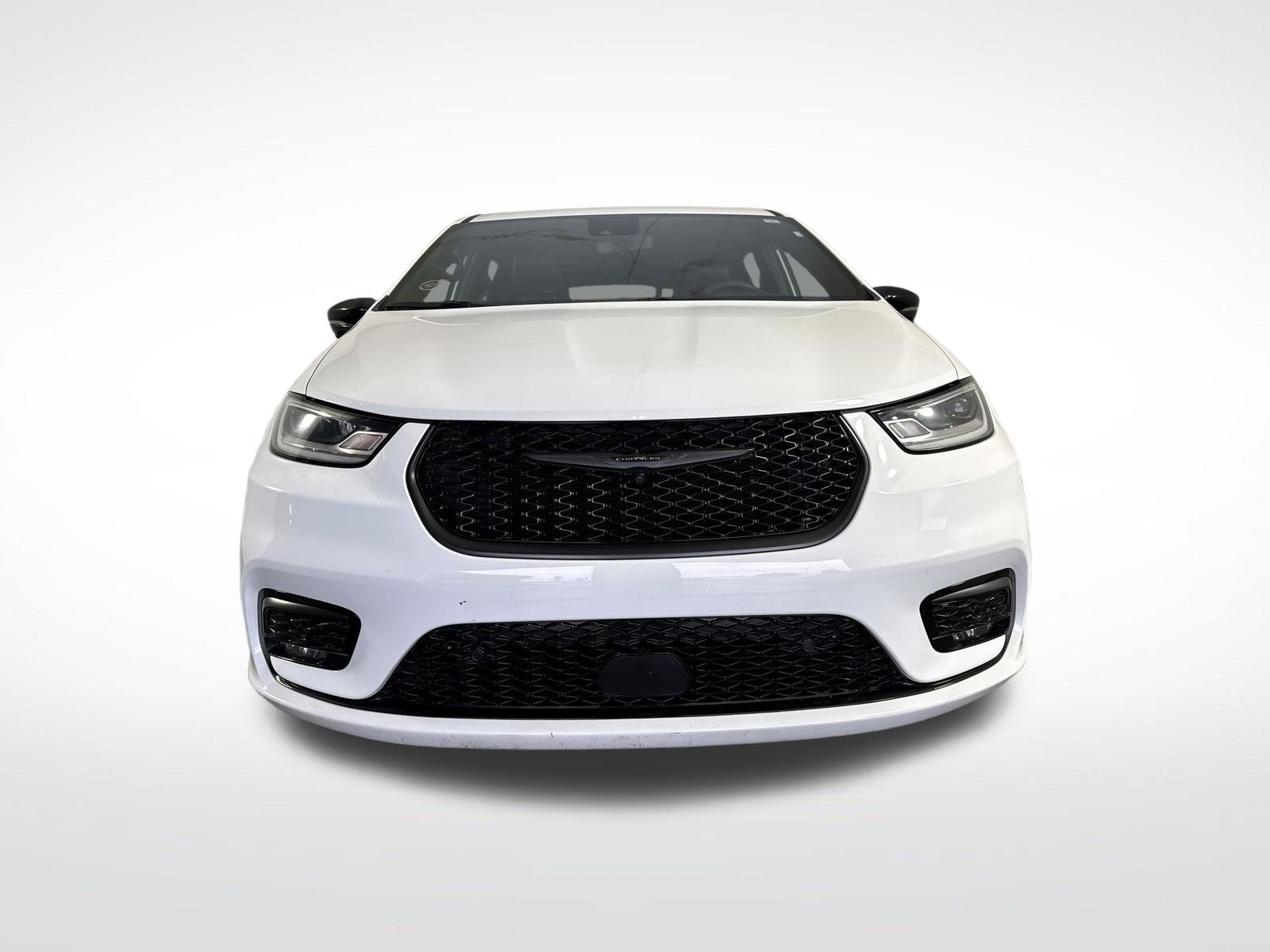 Used 2024 Chrysler Pacifica Limited FWD image 26