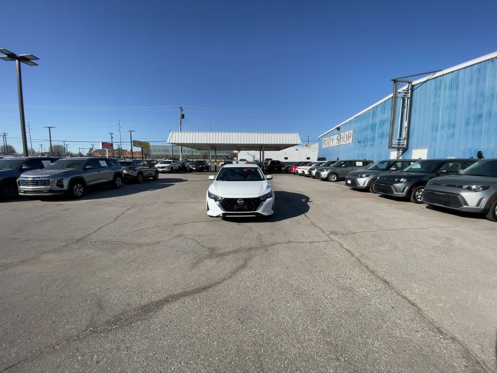 Used 2025 Nissan Sentra SV image 15