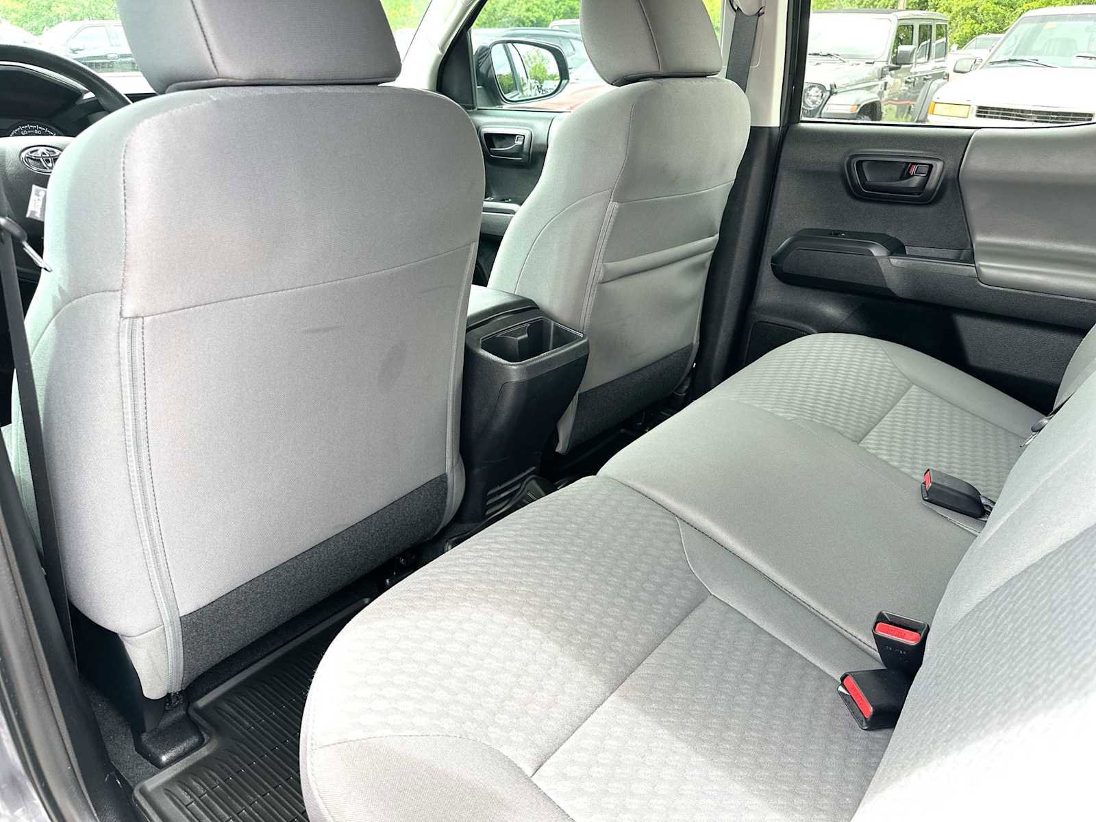 Used 2021 Toyota Tacoma SR w/ SR Convenience Package image 24