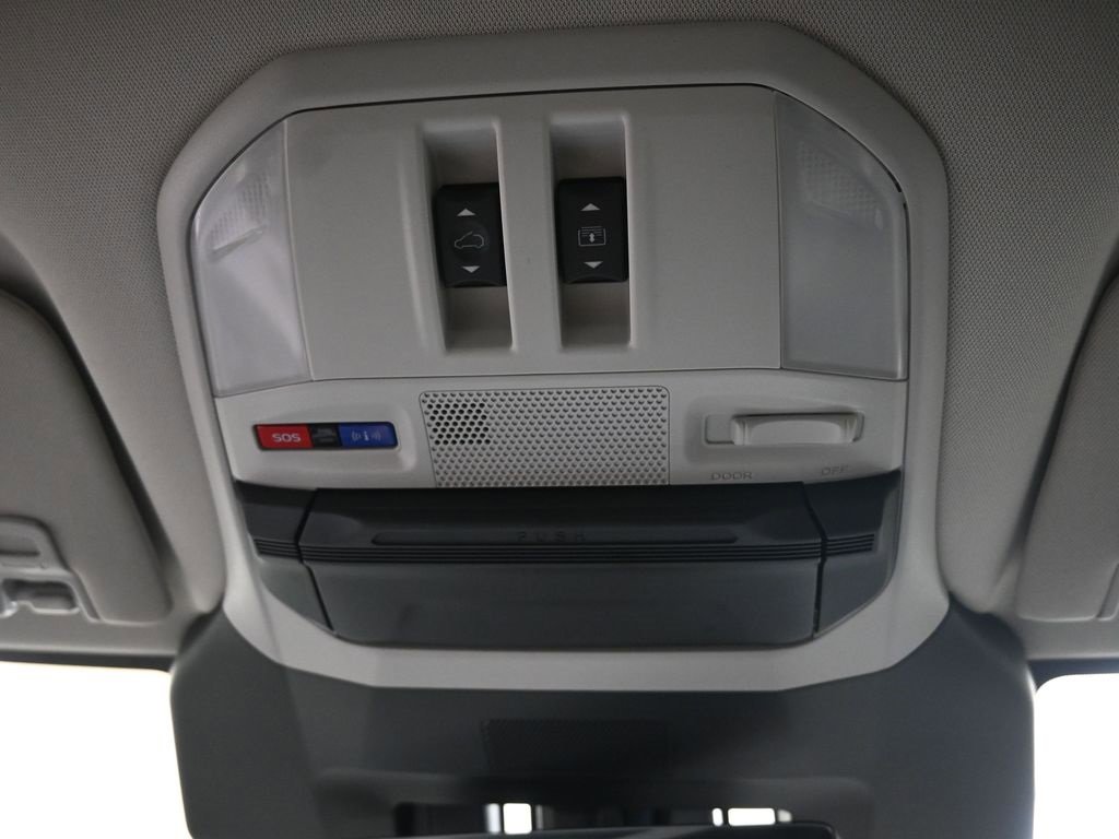 New 2025 Subaru Ascent Touring w/ Popular Package #2 image 33