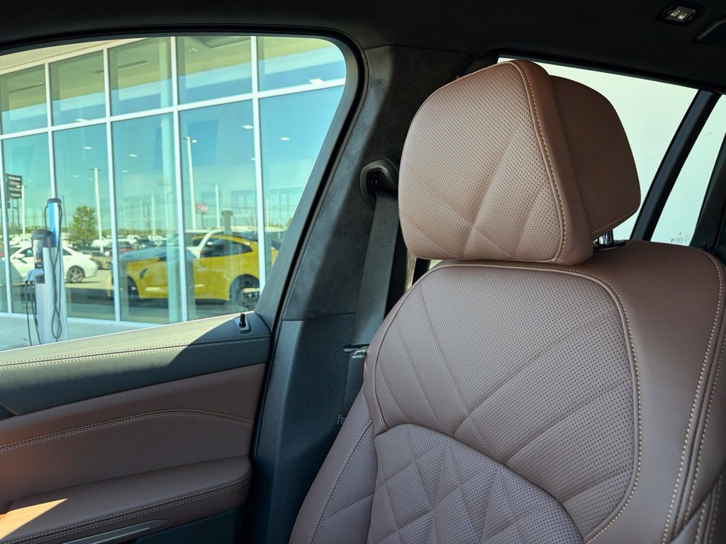 New 2027 BMW X7 xDrive40i AWD/4WD image 23