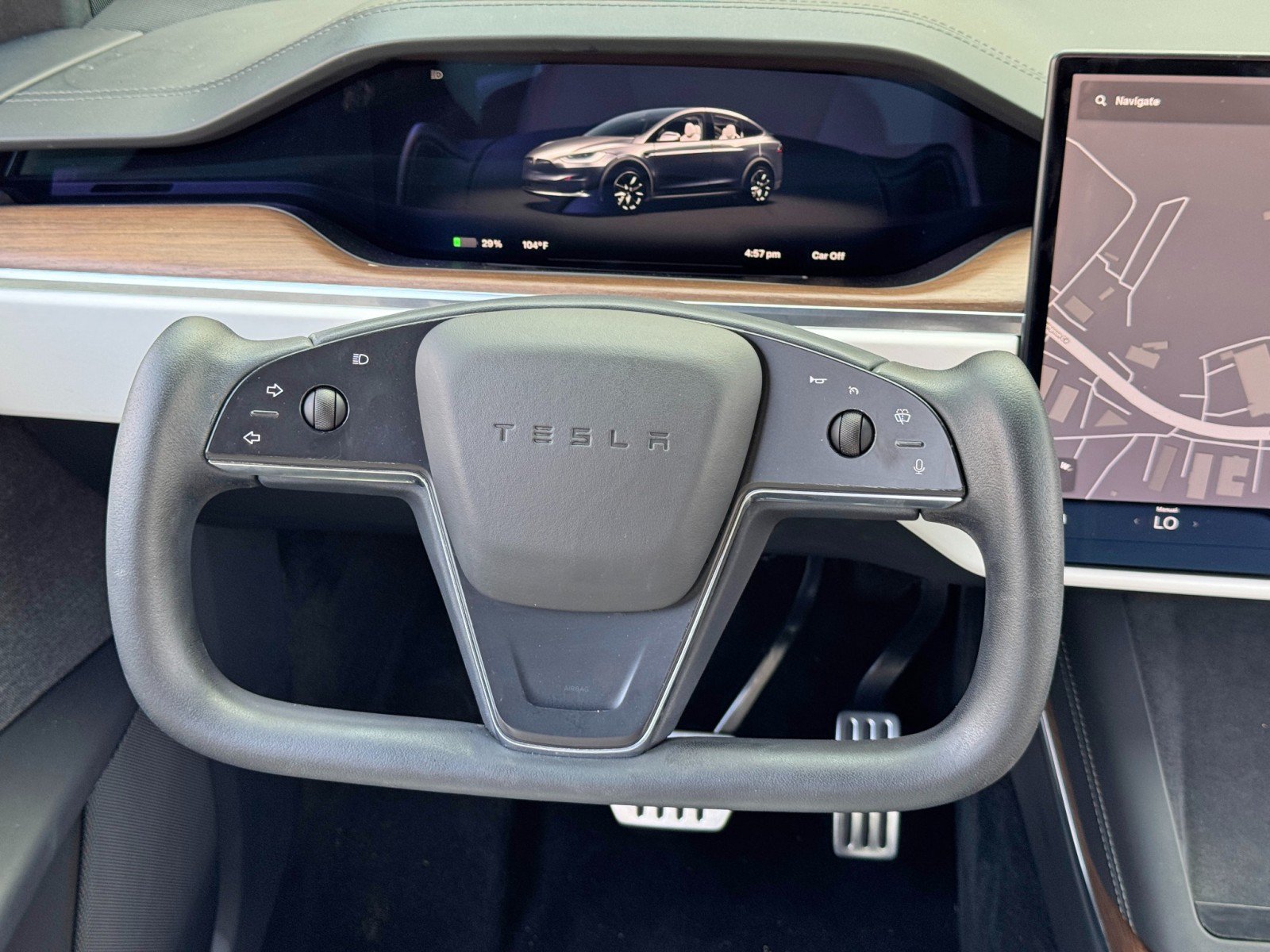 Used 2023 Tesla Model X AWD/4WD image 18