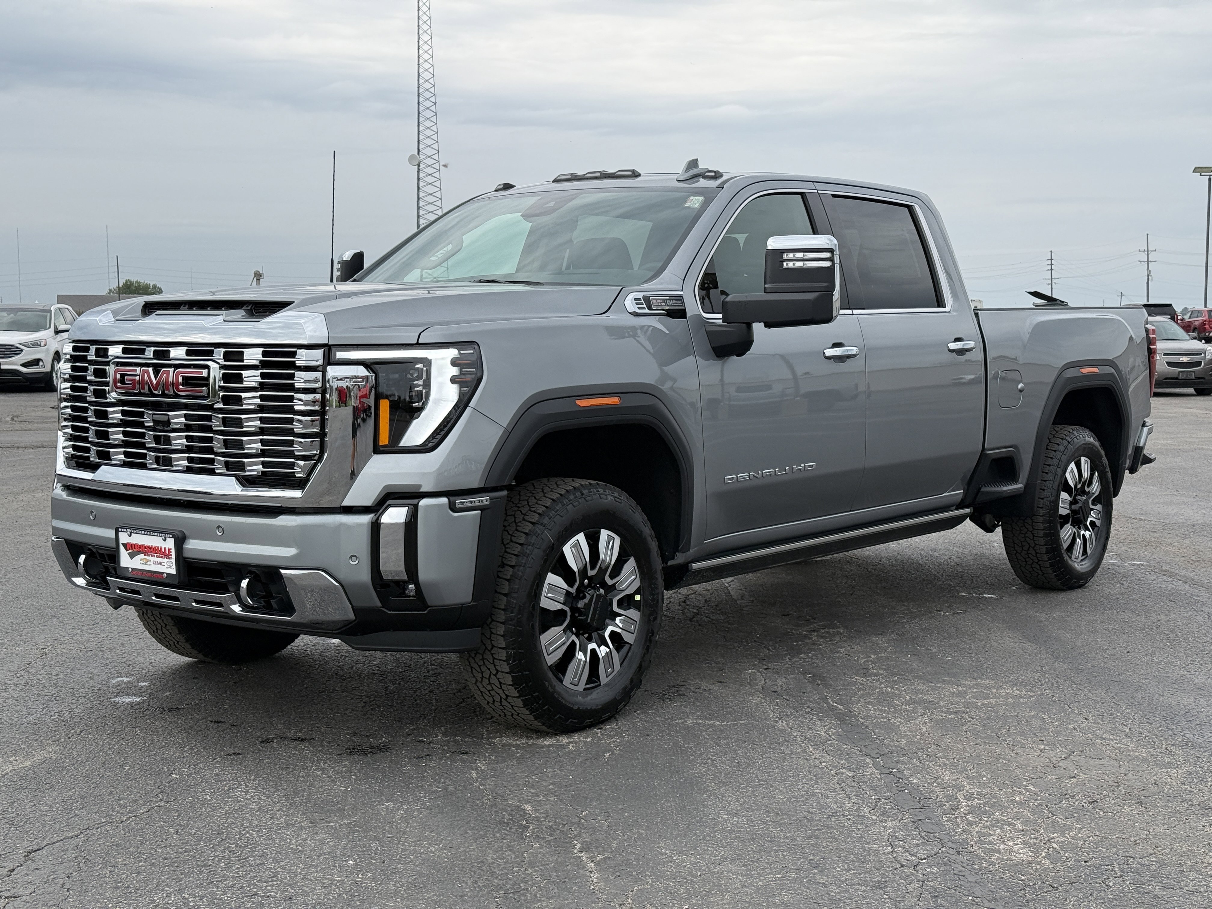 New 2026 GMC Sierra 2500 Denali w/ Denali Reserve Package image 7