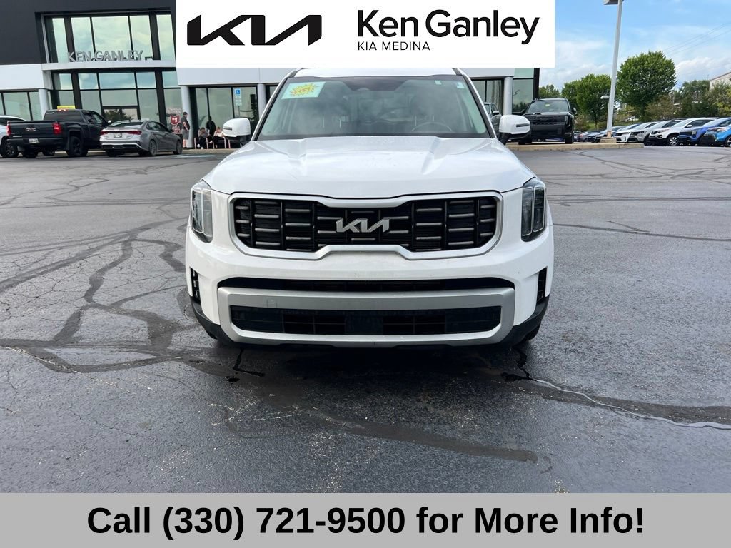 Certified 2024 Kia Telluride S w/ S Sunroof Package AWD/4WD image 4