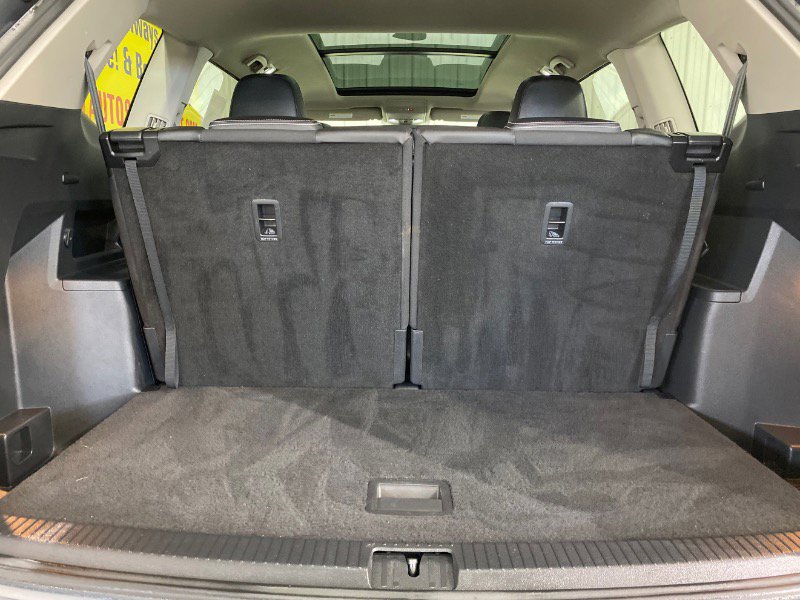 Used 2021 Volkswagen Atlas SEL image 30