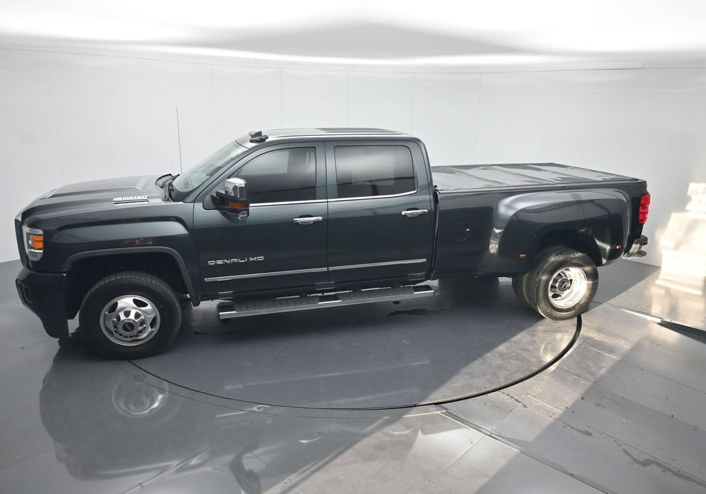 Used 2018 GMC Sierra 3500 Denali w/ Duramax Plus Package AWD/4WD image 36