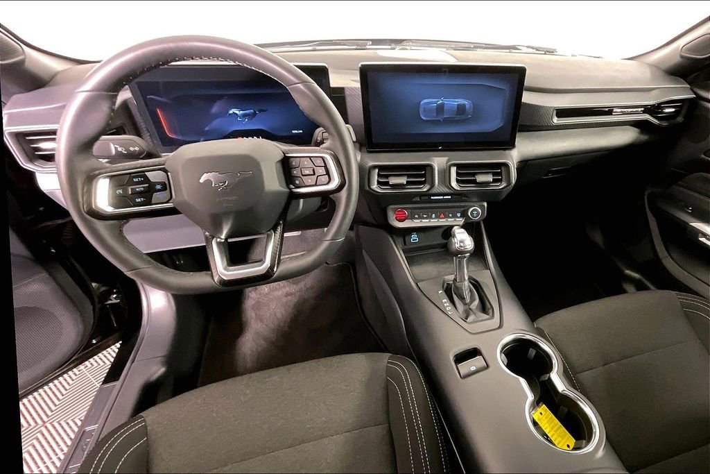 Used 2024 Ford Mustang Coupe image 20