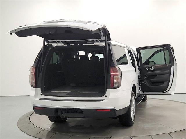 Used 2023 Chevrolet Suburban High Country image 15