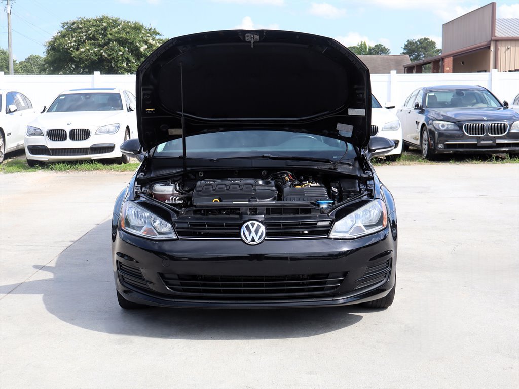 Used 2015 Volkswagen Golf TDI S FWD image 34