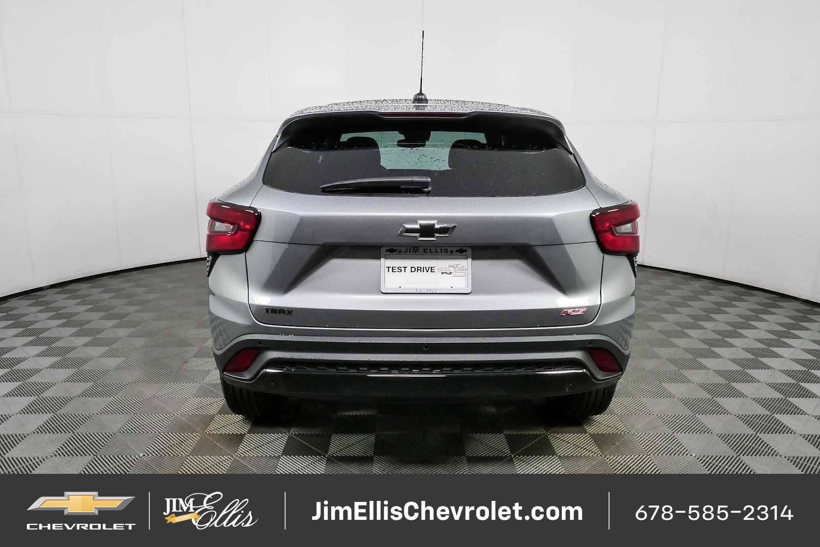New 2026 Chevrolet Trax RS w/ Sunroof Package FWD image 28