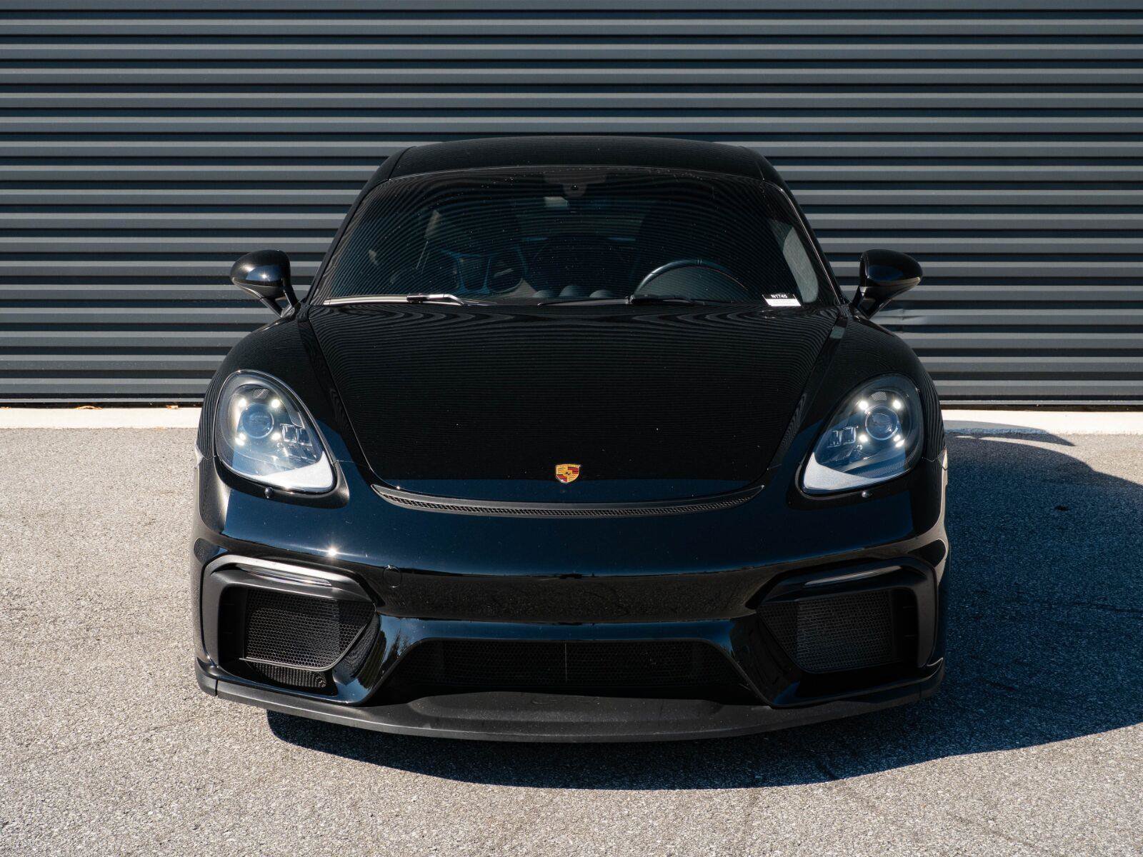 Used 2020 Porsche 718 Cayman GT4 RWD image 29