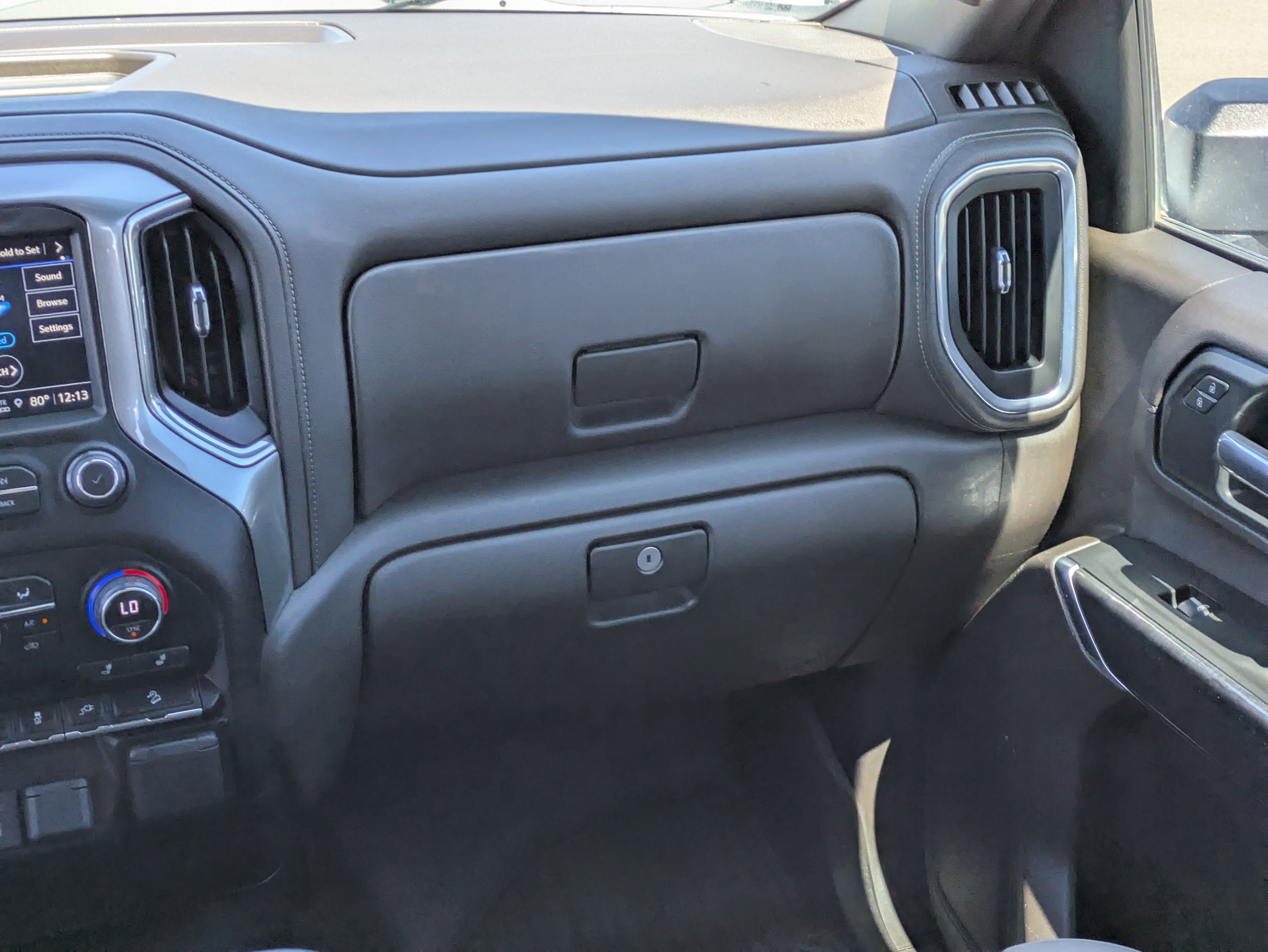 Used 2021 Chevrolet Silverado 3500 LTZ image 17