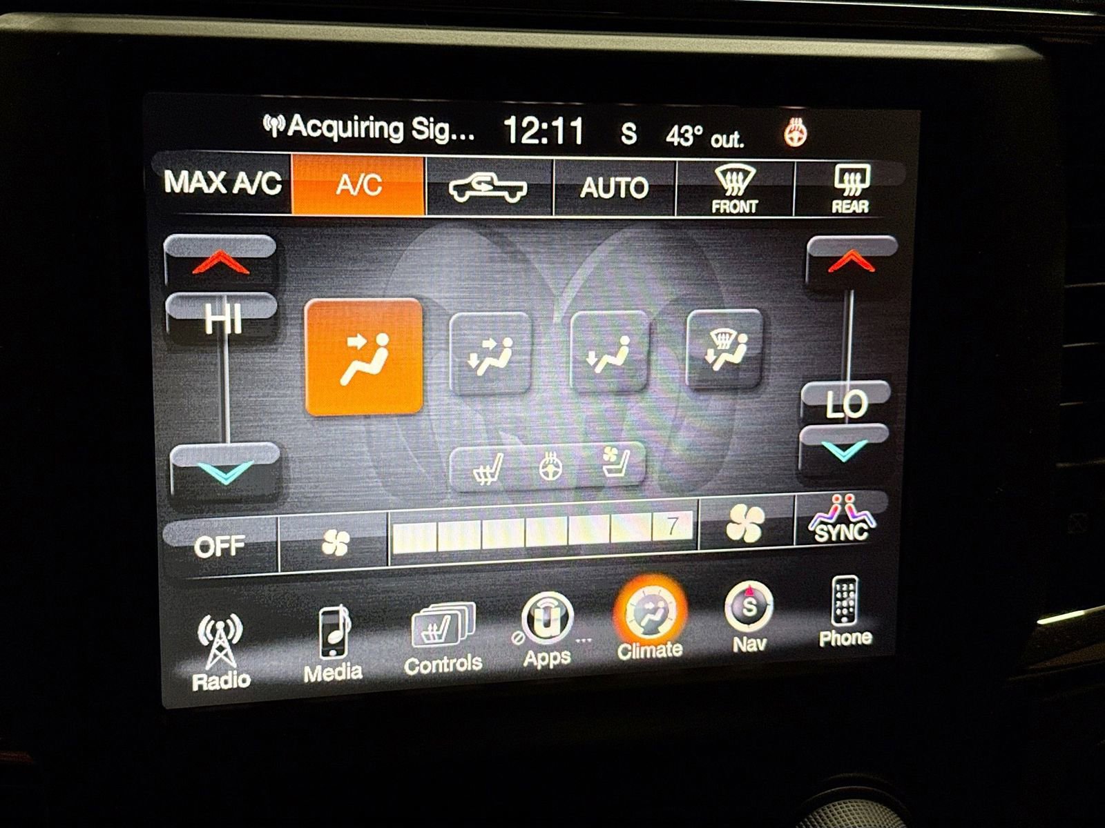 Used 2014 RAM 1500 Sport w/ Convenience Group image 19