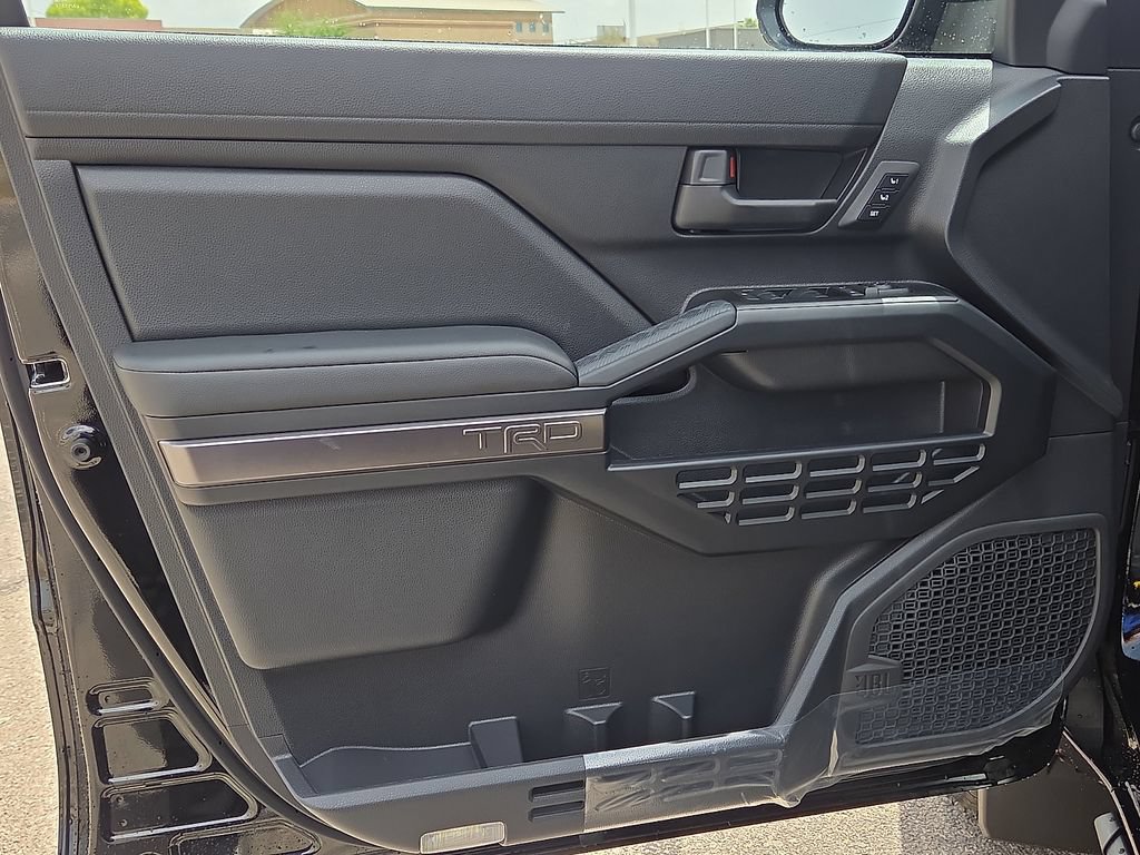 New 2026 Toyota 4Runner TRD Sport Premium AWD/4WD image 17
