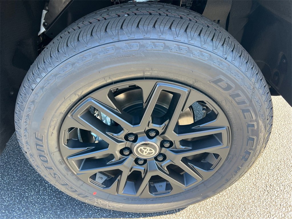New 2026 Toyota Tundra Limited image 12