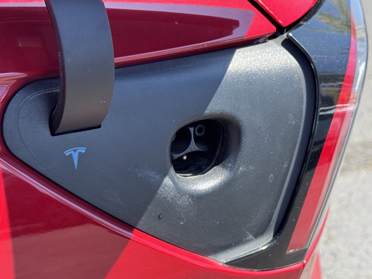 Used 2018 Tesla Model 3 Performance image 8
