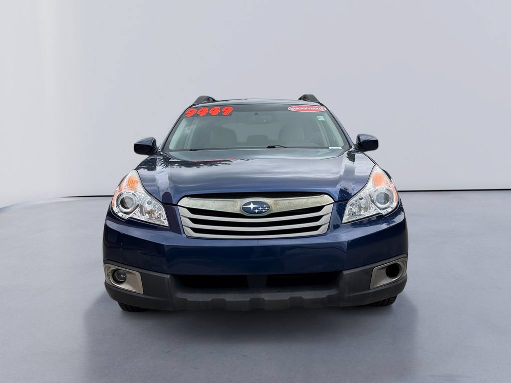 Used 2011 Subaru Outback 2.5i Limited AWD/4WD image 8