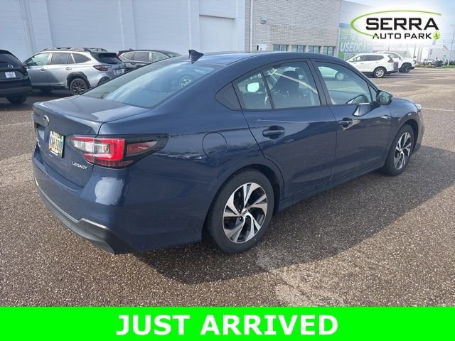 Used 2023 Subaru Legacy Premium image 3