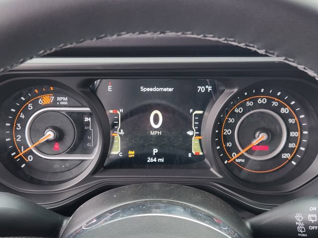 New 2026 Jeep Wrangler Unlimited Sahara AWD/4WD image 12