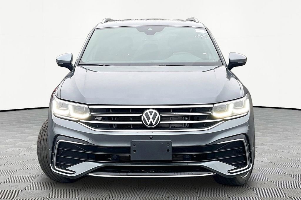 Used 2022 Volkswagen Tiguan SEL R-Line image 2