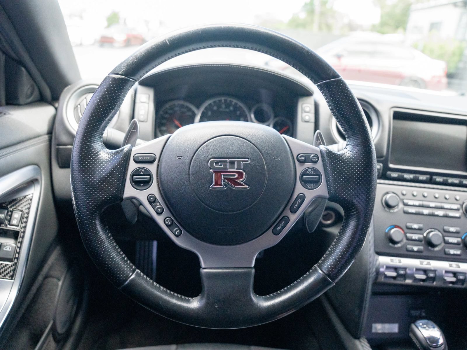 Used 2009 Nissan GT-R Premium AWD/4WD image 14