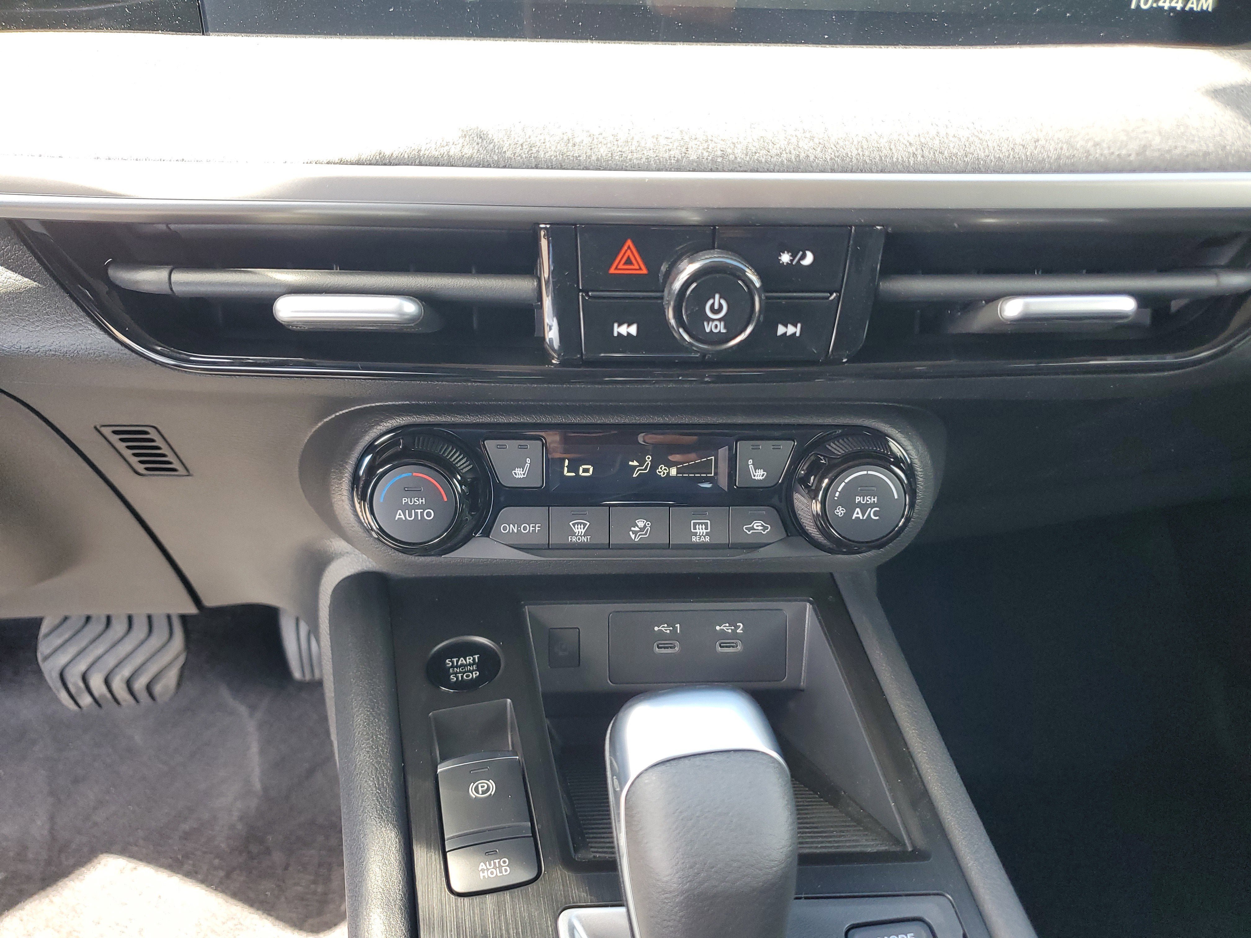 New 2026 Nissan Kicks SV FWD image 17