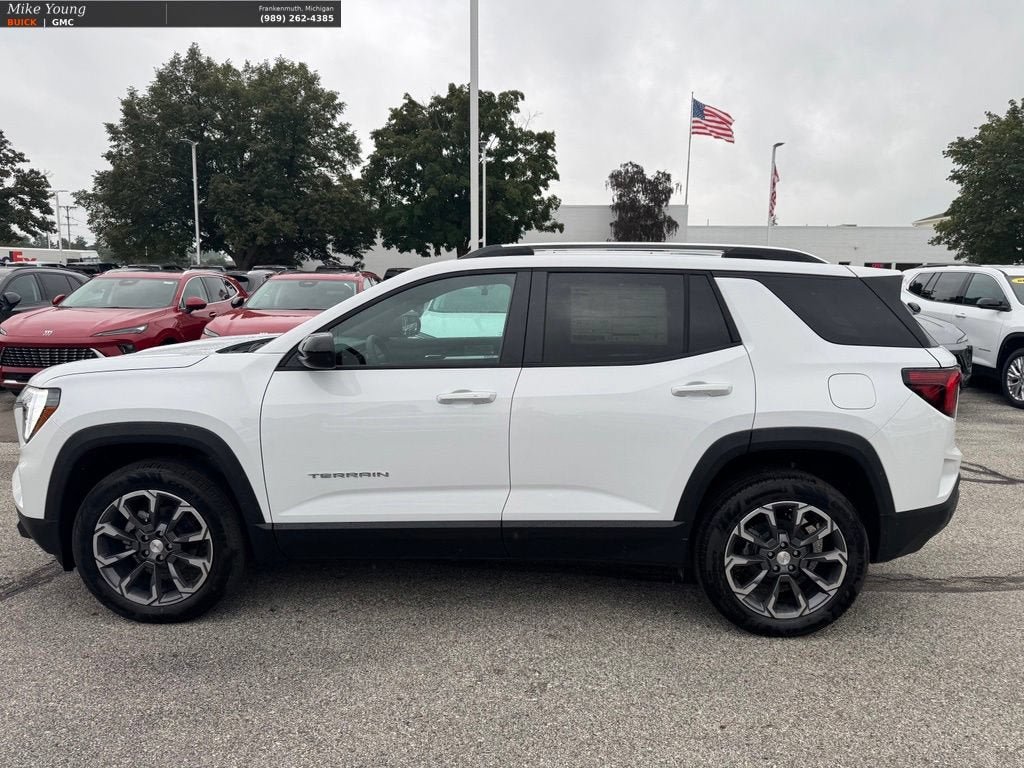 New 2027 GMC Terrain Elevation w/ Elevation Premium Package FWD image 2