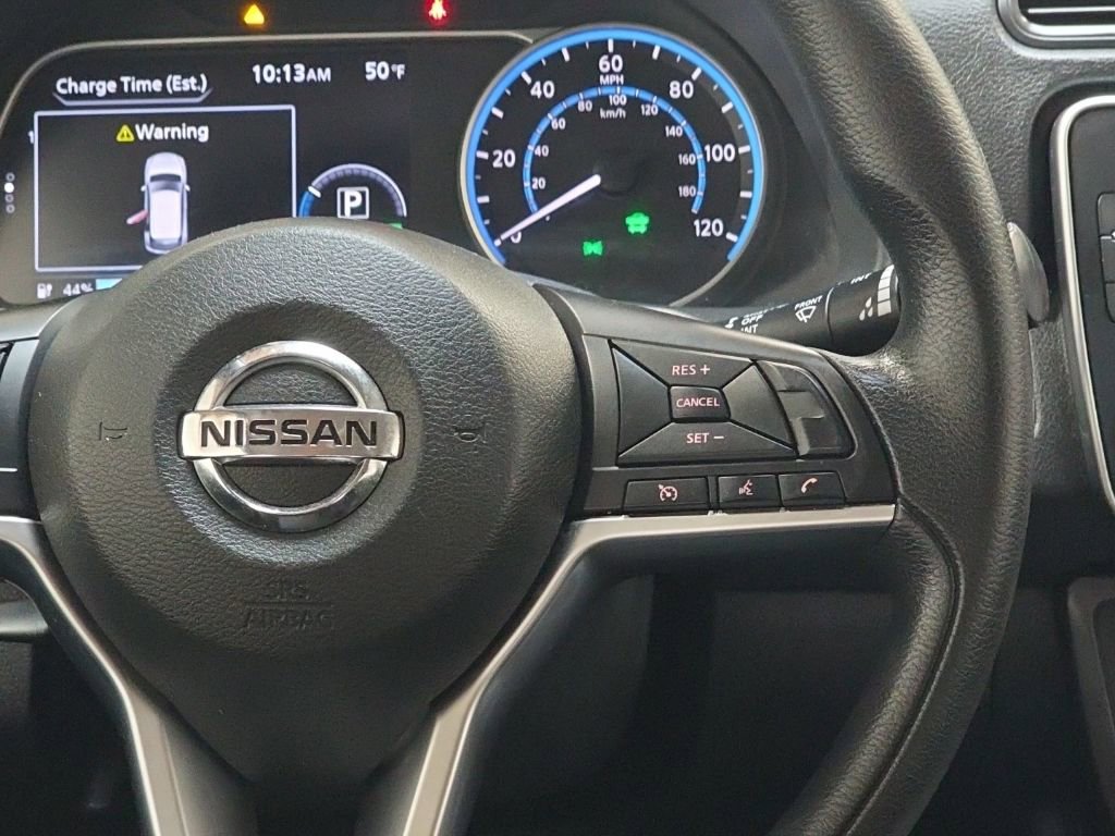 Used 2022 Nissan Leaf S image 16