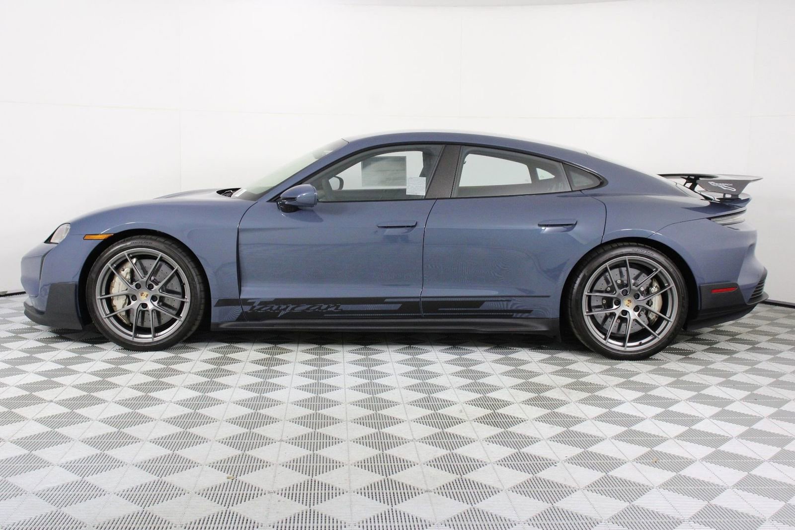 Used 2025 Porsche Taycan Turbo GT image 2