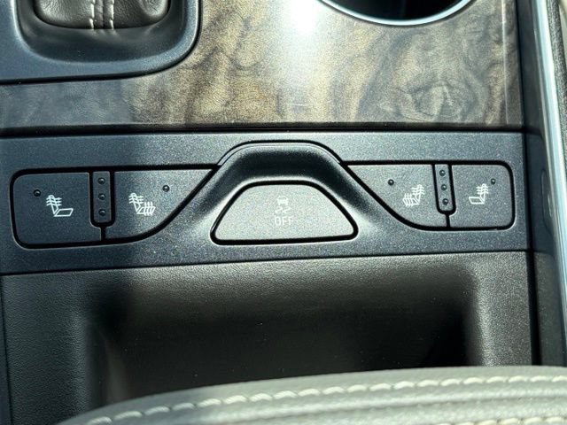 Used 2015 Chevrolet Impala LT w/ Convenience Package FWD image 24