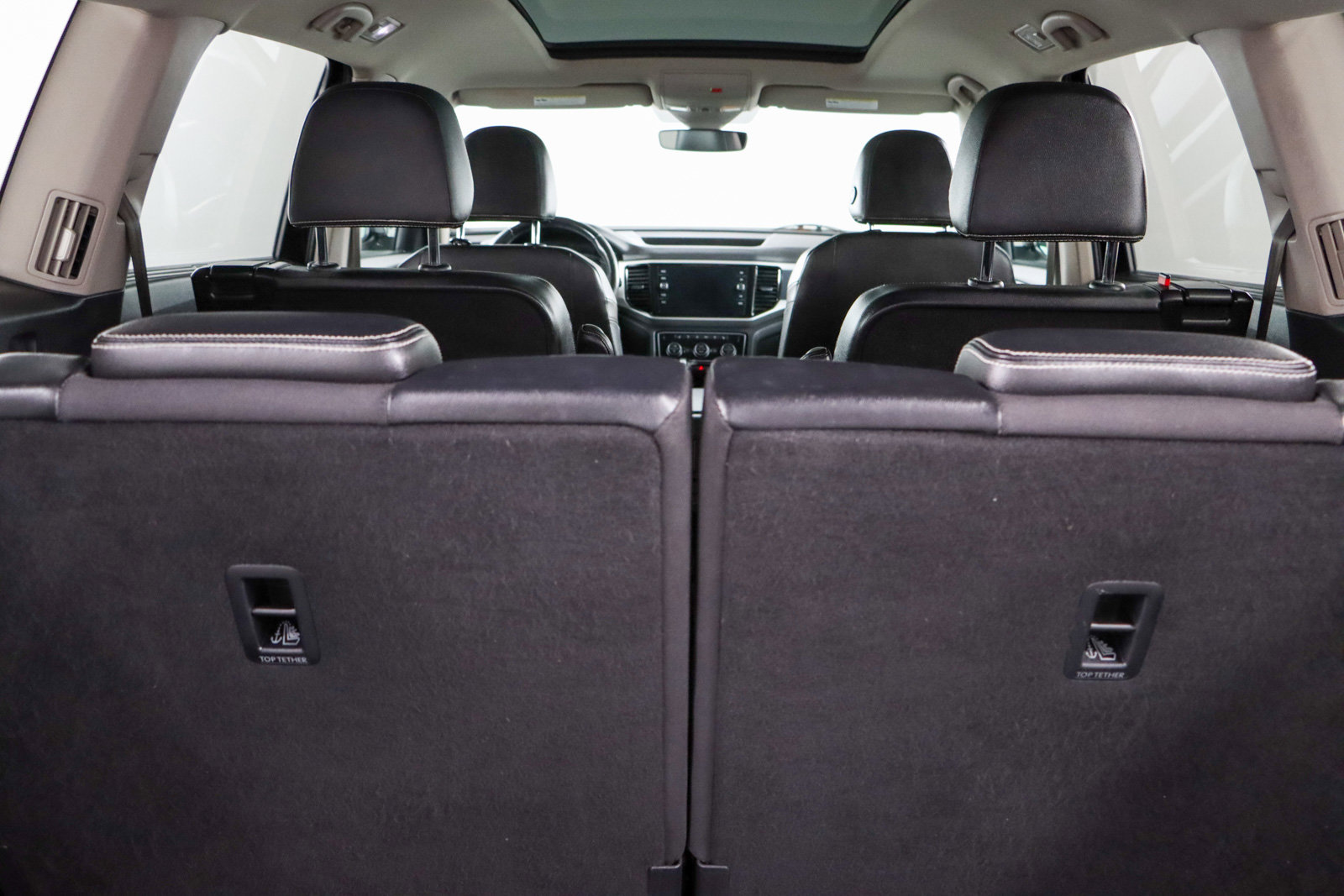 Used 2022 Volkswagen Atlas SEL Premium image 32