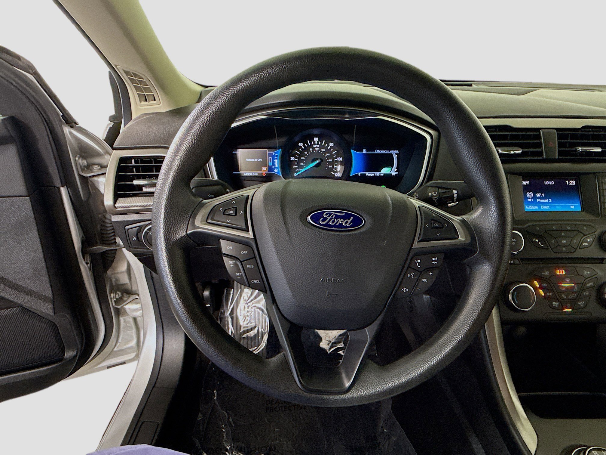 Used 2017 Ford Fusion S image 13