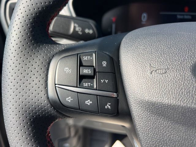 Certified 2024 Ford Escape ST-Line w/ Tech Pack #1 image 9