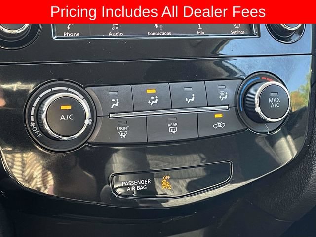 Used 2020 Nissan Rogue S w/ Special Edition Package AWD/4WD image 29