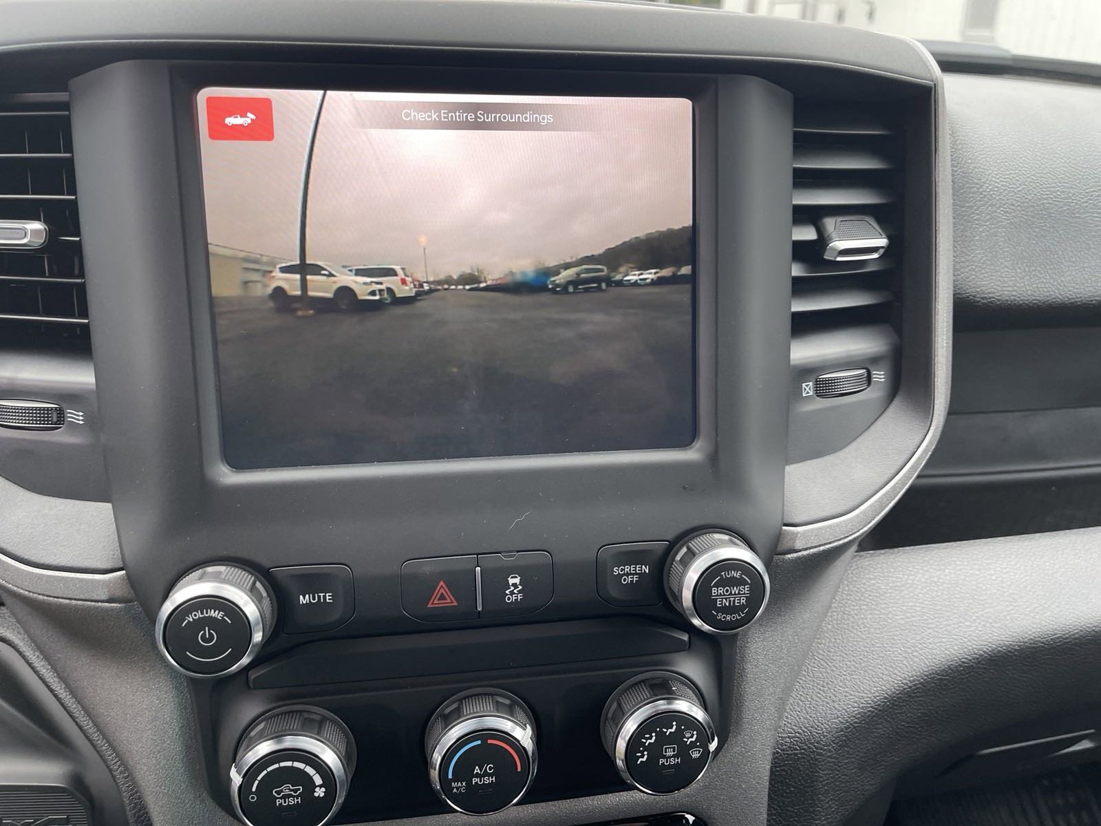 New 2024 RAM 3500 Tradesman w/ Chrome Appearance Group image 19