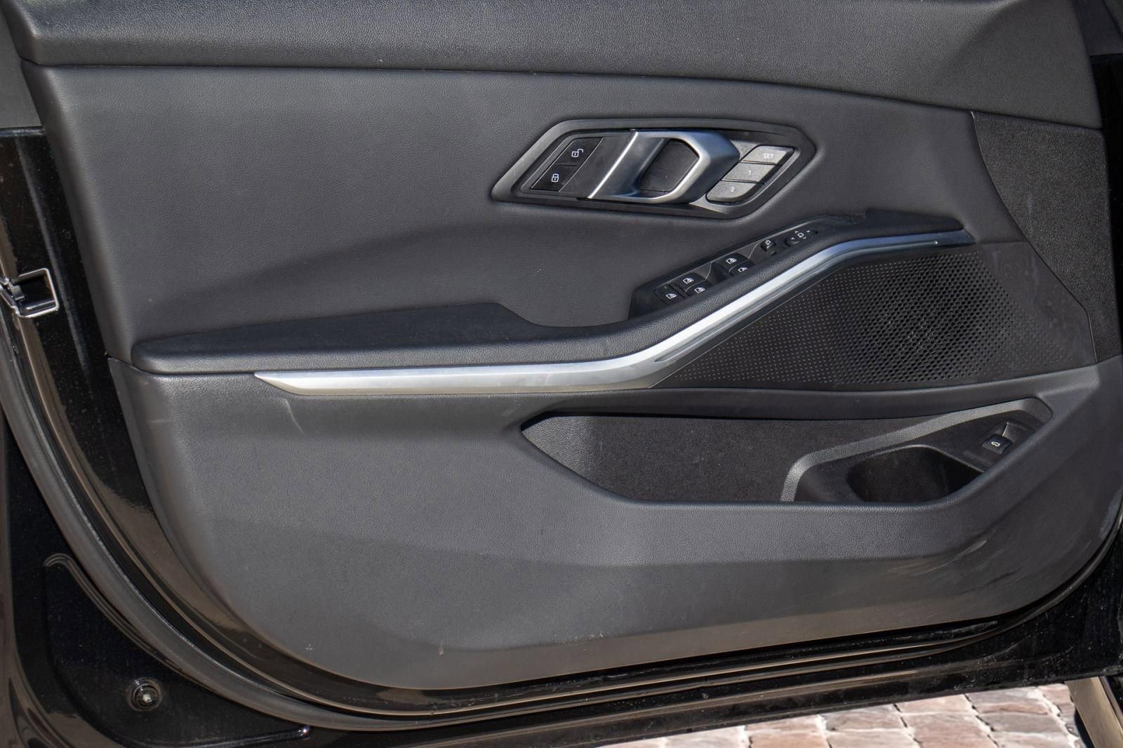 Used 2024 BMW 330i Sedan RWD image 14