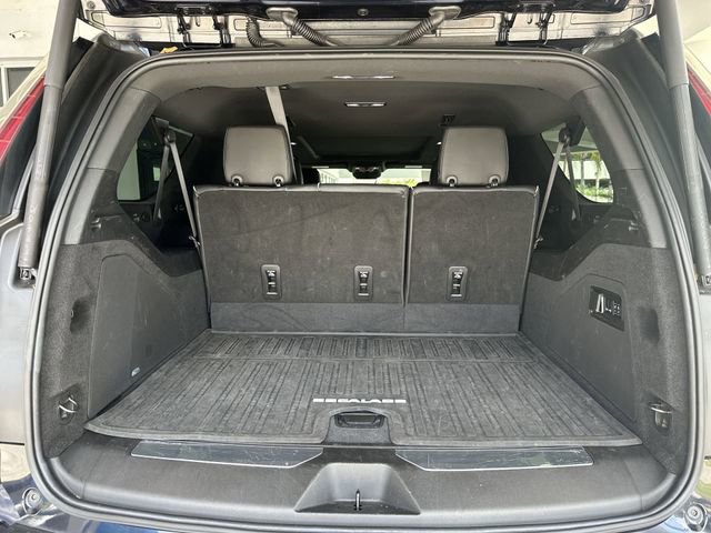 Used 2022 Cadillac Escalade ESV Premium Luxury AWD/4WD image 28