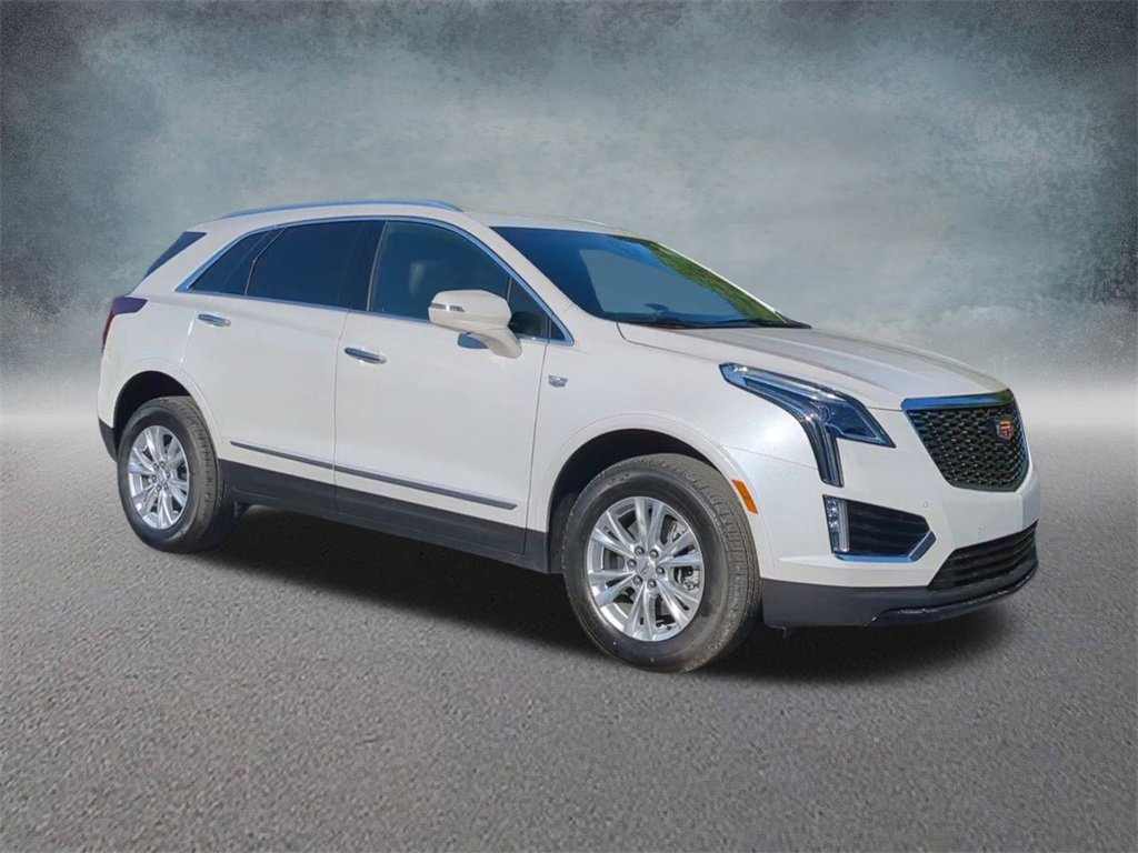 New 2025 Cadillac XT5 Luxury image 6
