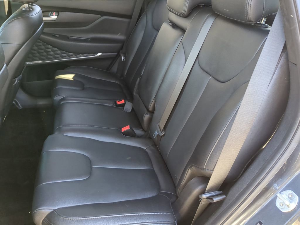 Used 2020 Hyundai Santa Fe SEL w/ Convenience Package image 16