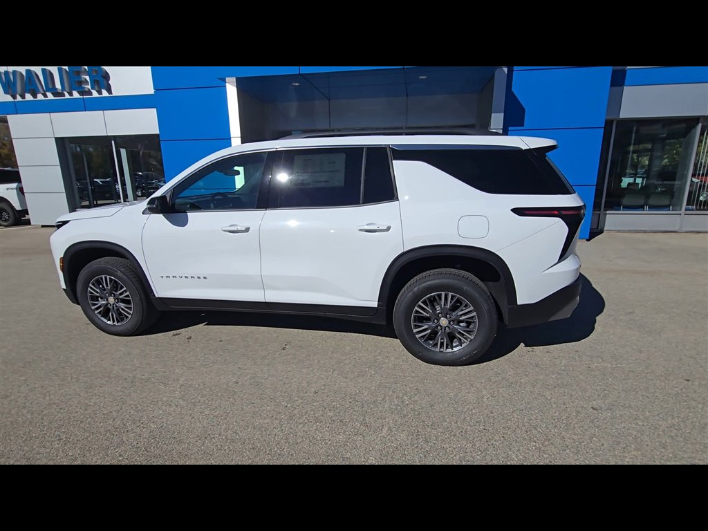 New 2026 Chevrolet Traverse LT image 6