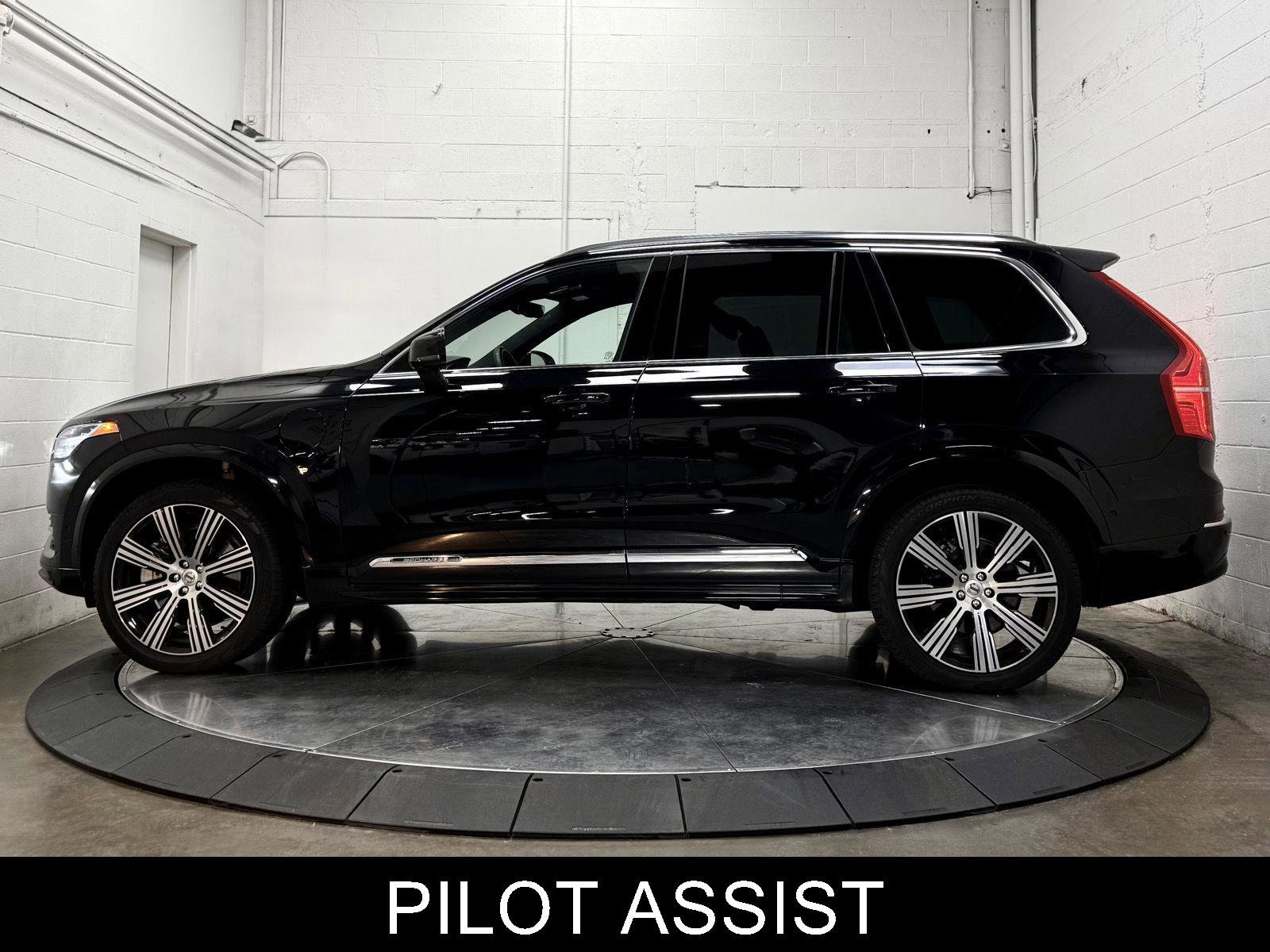 Used 2024 Volvo XC90 T8 Plus w/ Protection Package Premier image 6