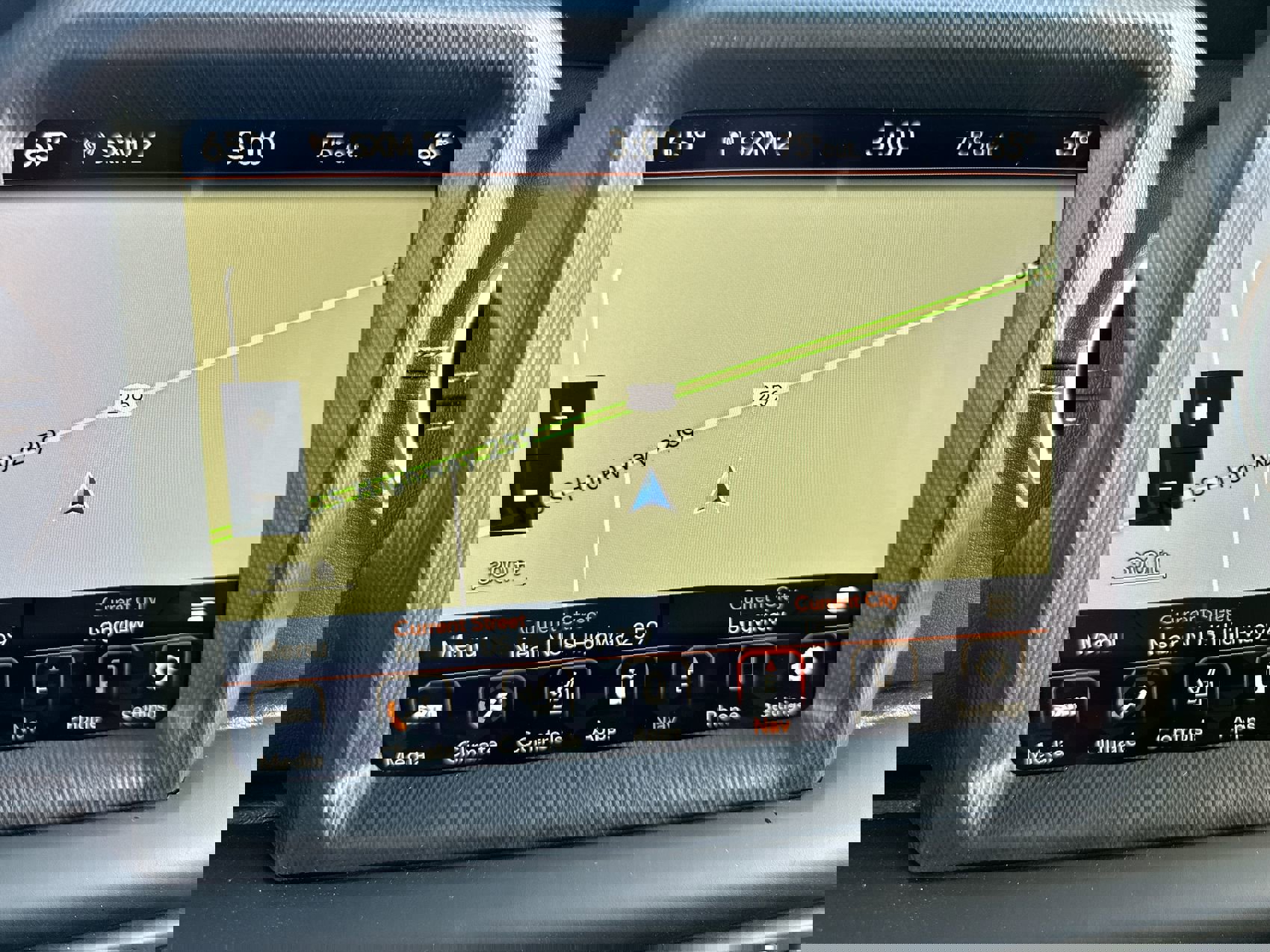 New 2023 Jeep Wrangler Sahara w/ Cold Weather Group image 18