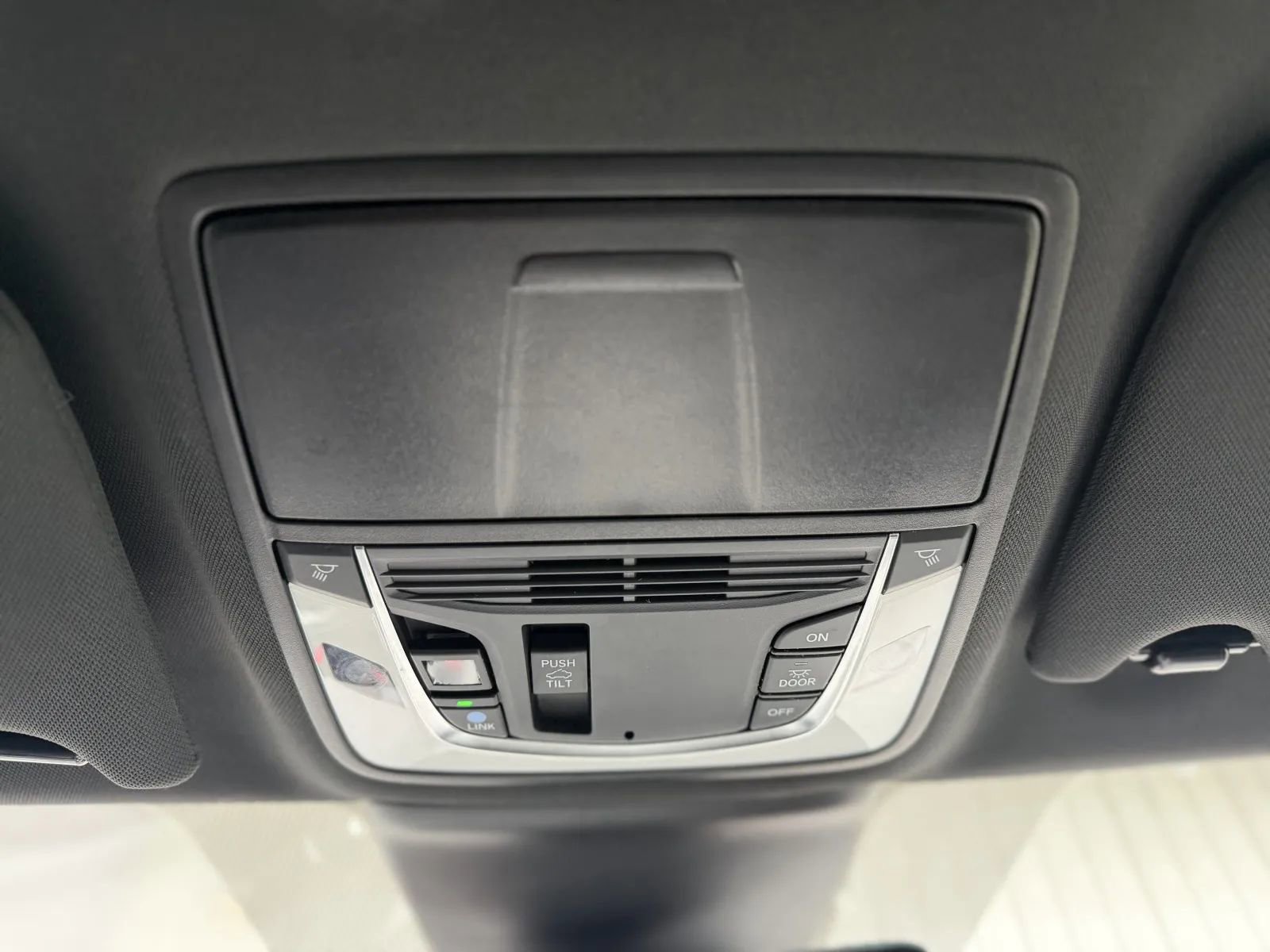 Used 2023 Acura TLX Type S image 40