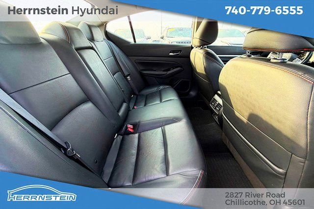 Used 2023 Nissan Altima 2.0 SR image 25