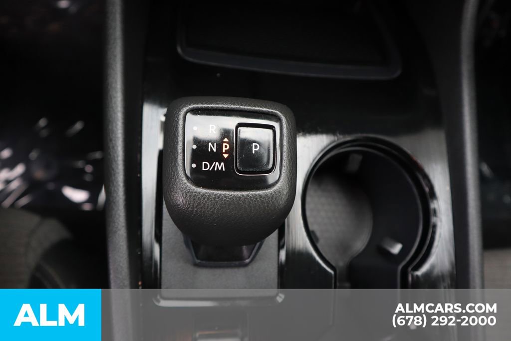 Used 2023 Nissan Rogue SV image 31